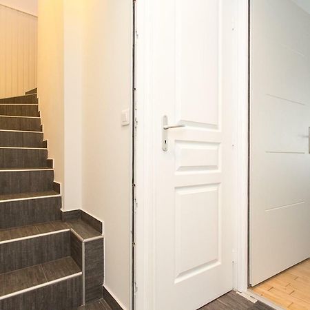 Teisseire Accomodations Cannes Bagian luar foto