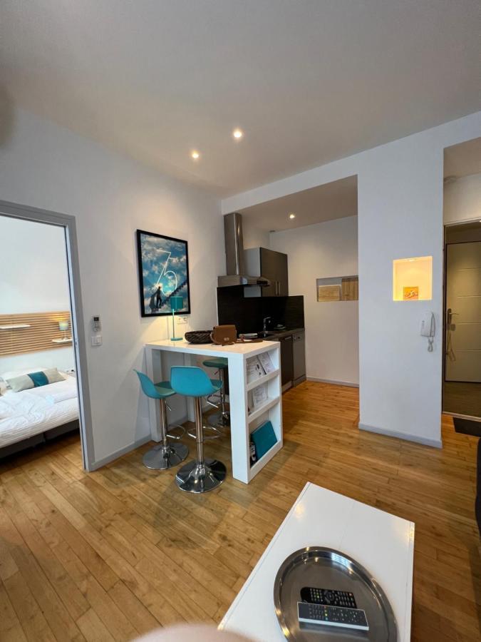 Teisseire Accomodations Cannes Bagian luar foto