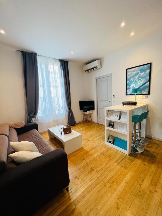 Teisseire Accomodations Cannes Bagian luar foto