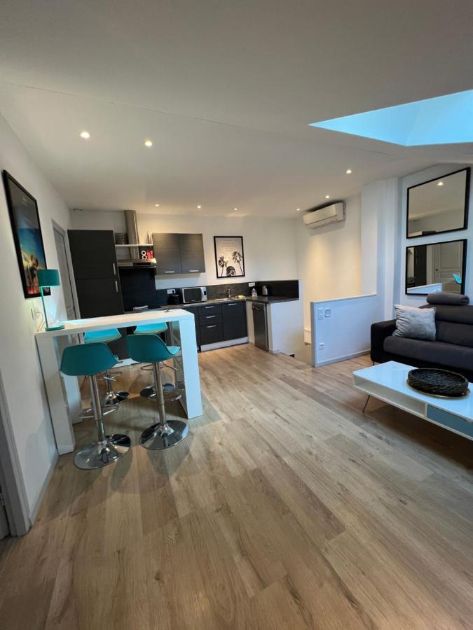 Teisseire Accomodations Cannes Bagian luar foto