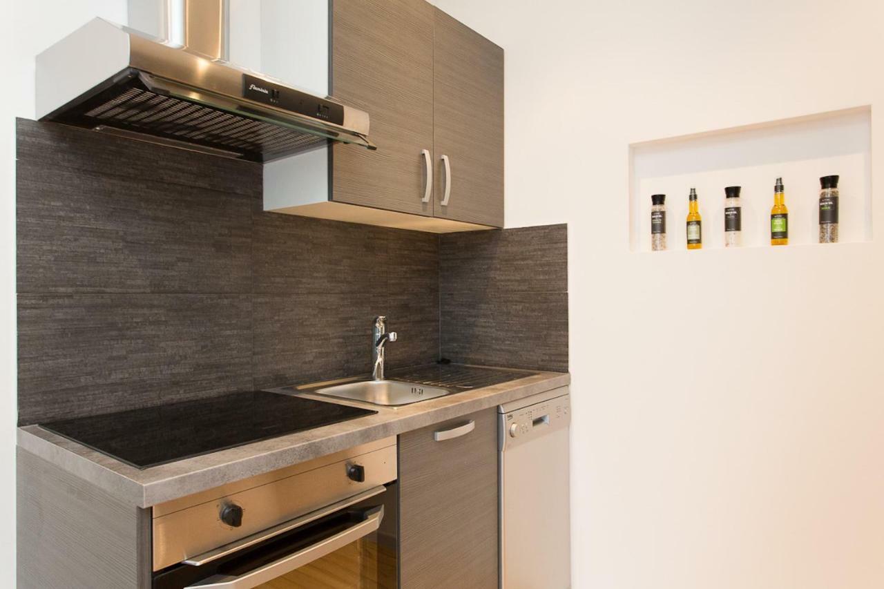 Teisseire Accomodations Cannes Bagian luar foto
