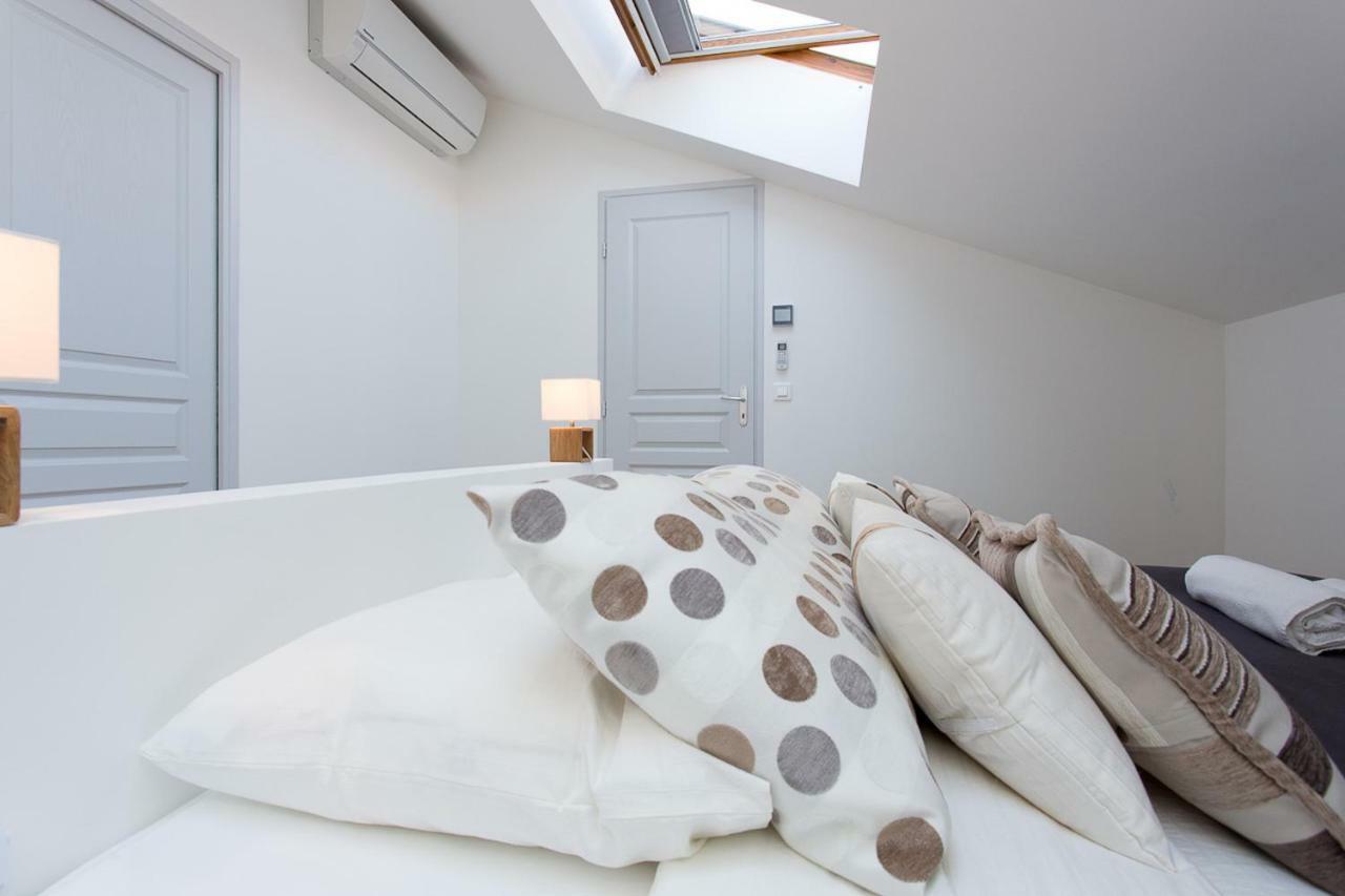 Teisseire Accomodations Cannes Bagian luar foto